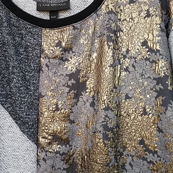 Color Block Sweater - Picture 5 of 5